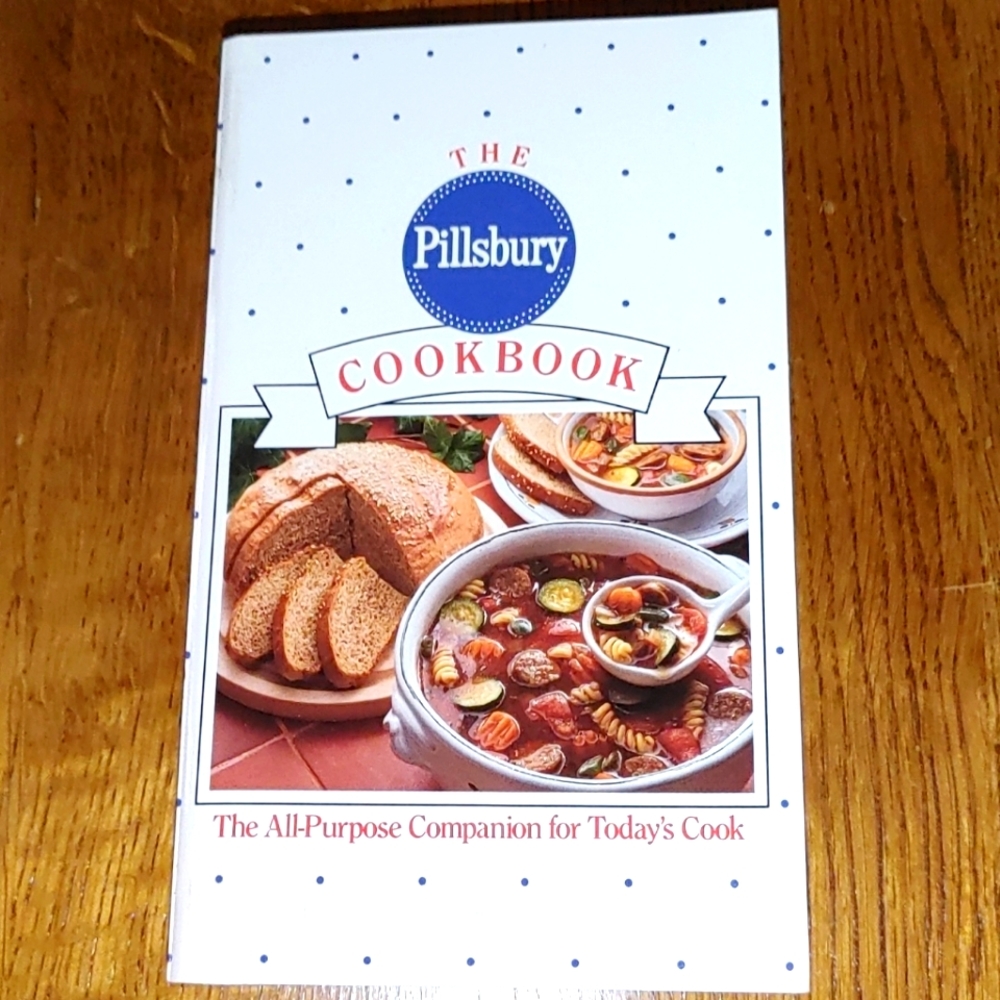 Vtg Pillsbury Cookbook